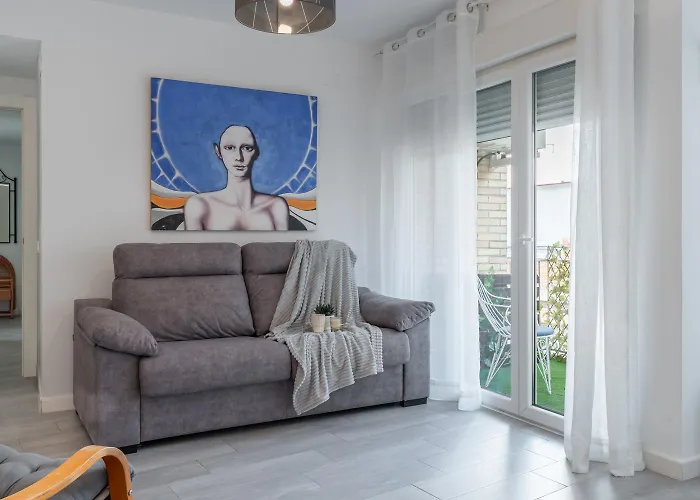 Tuguest Santa Paula III Apartment